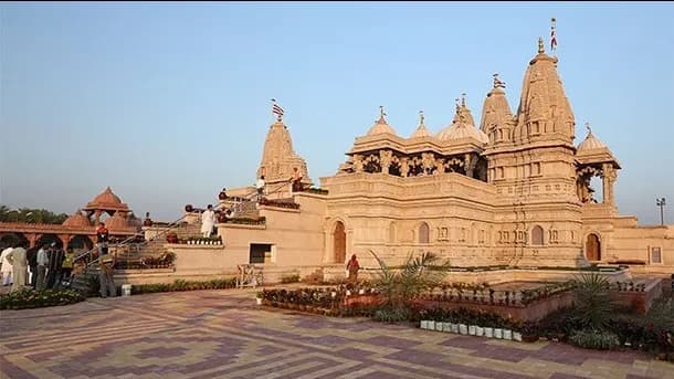 Swami Narayan Temple-cover