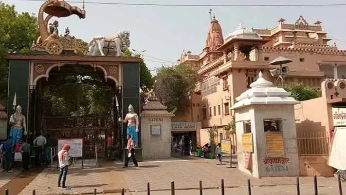 Mrityunjay Mahadev Temple Varanasi-cover