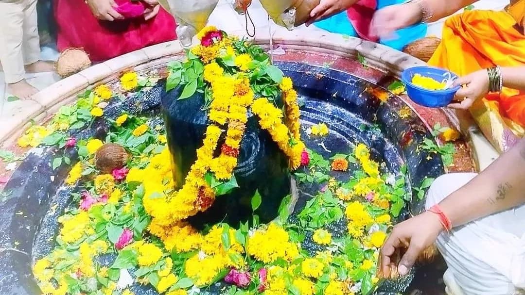 Nageshwar Jyotirling,Maharashtra-cover