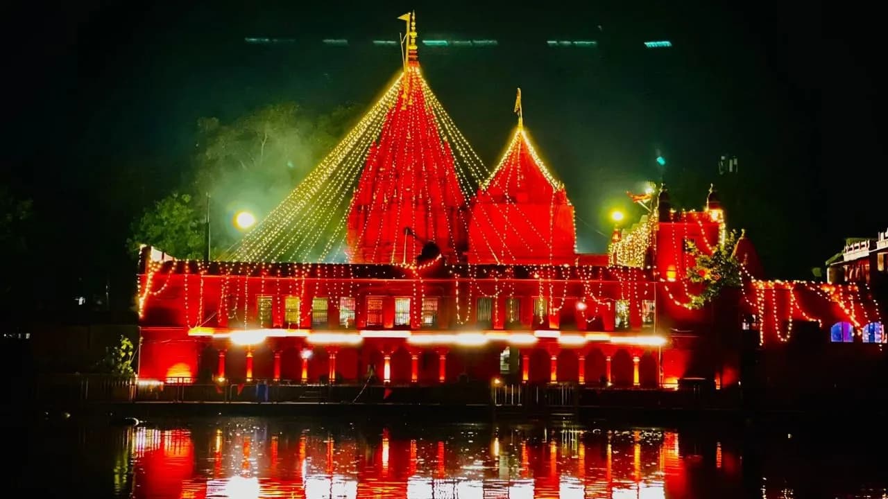 Durga Mandir Kashi-cover