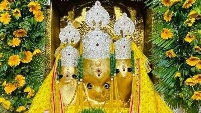 Maa Baglamukhi Mandir Nalkheda Shatrunash Puja image