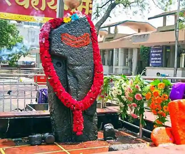 Sankalp & Ahuti at Shani ShignapurUtsav Kriya Image