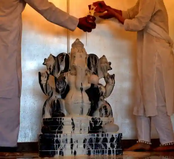 Dudh AbhishekUtsav Kriya Image