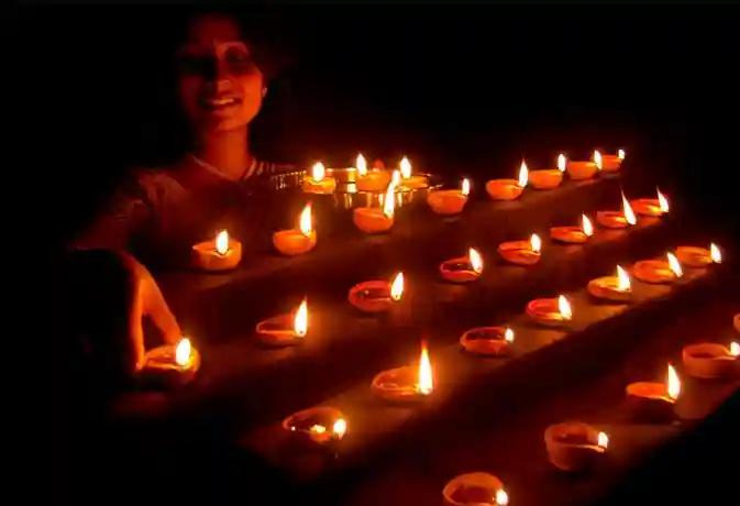 51 Diya DaanUtsav Kriya Image